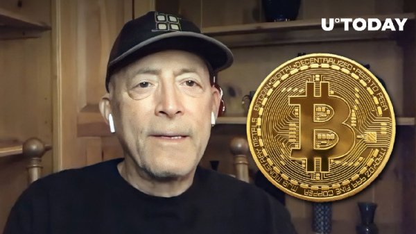 Legendary Chartist Peter Brandt Assumes Bitcoin May Close Below $24,800: Details