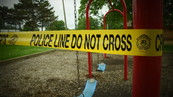 Bitcoin Set to Form Death Cross as Dollar Index Teases Golden Crossover