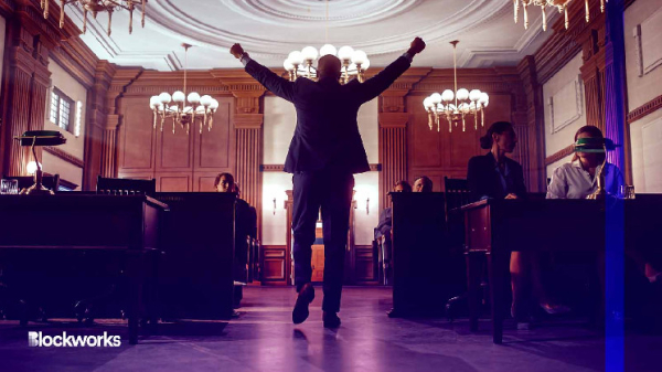 Grayscale is not afraid of bitcoin ETF rivals &mdash; but should it be?