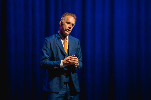 Jordan Peterson suggests it&rsquo;s time to &lsquo;scrap banks&rsquo; and use Bitcoin