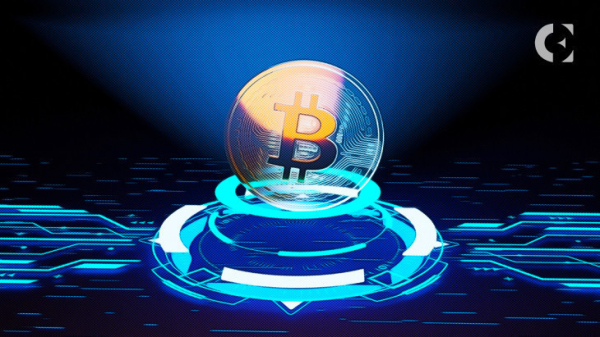Bitcoin Pullback Possible, but Upward Trend Remains Strong: Expert Trader