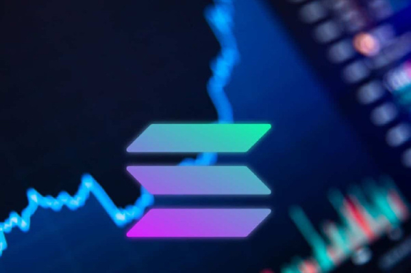 Solana Saga Phone Faces Inventory Hurdles, What's Next For SOL Price?